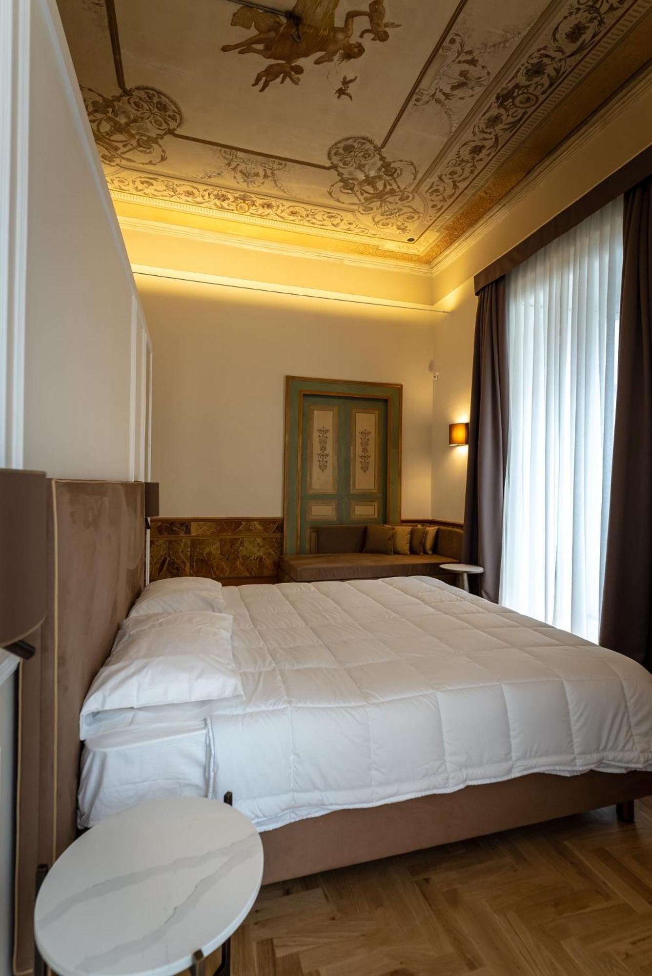 Antica Dimora Pessina Guest house Naples
